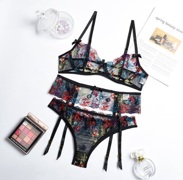 Embroidery Heavy Craft Floral Mesh Underwear Gathering Three-piece Set