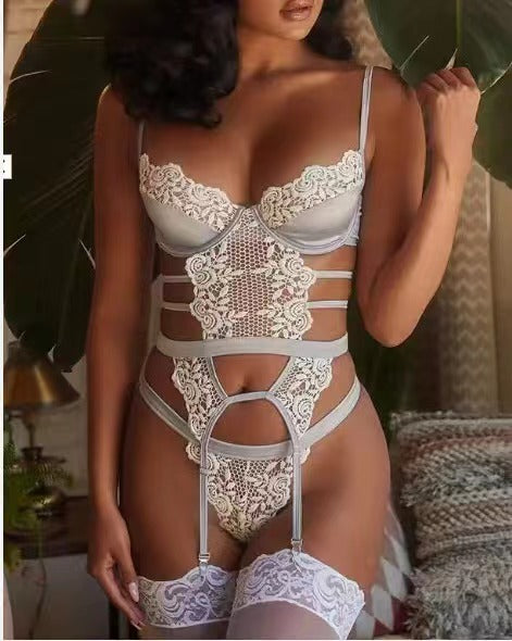 European And American Three-point Hollow Embroidery Underwear