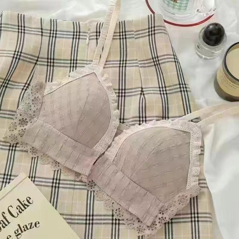 Small Chest Push Up Wireless Front Button Underwear For Women