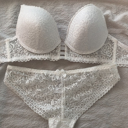 Fashion  Push Up Bra Lace Hollow Out Top Thin Bottom Thick Underwear Set