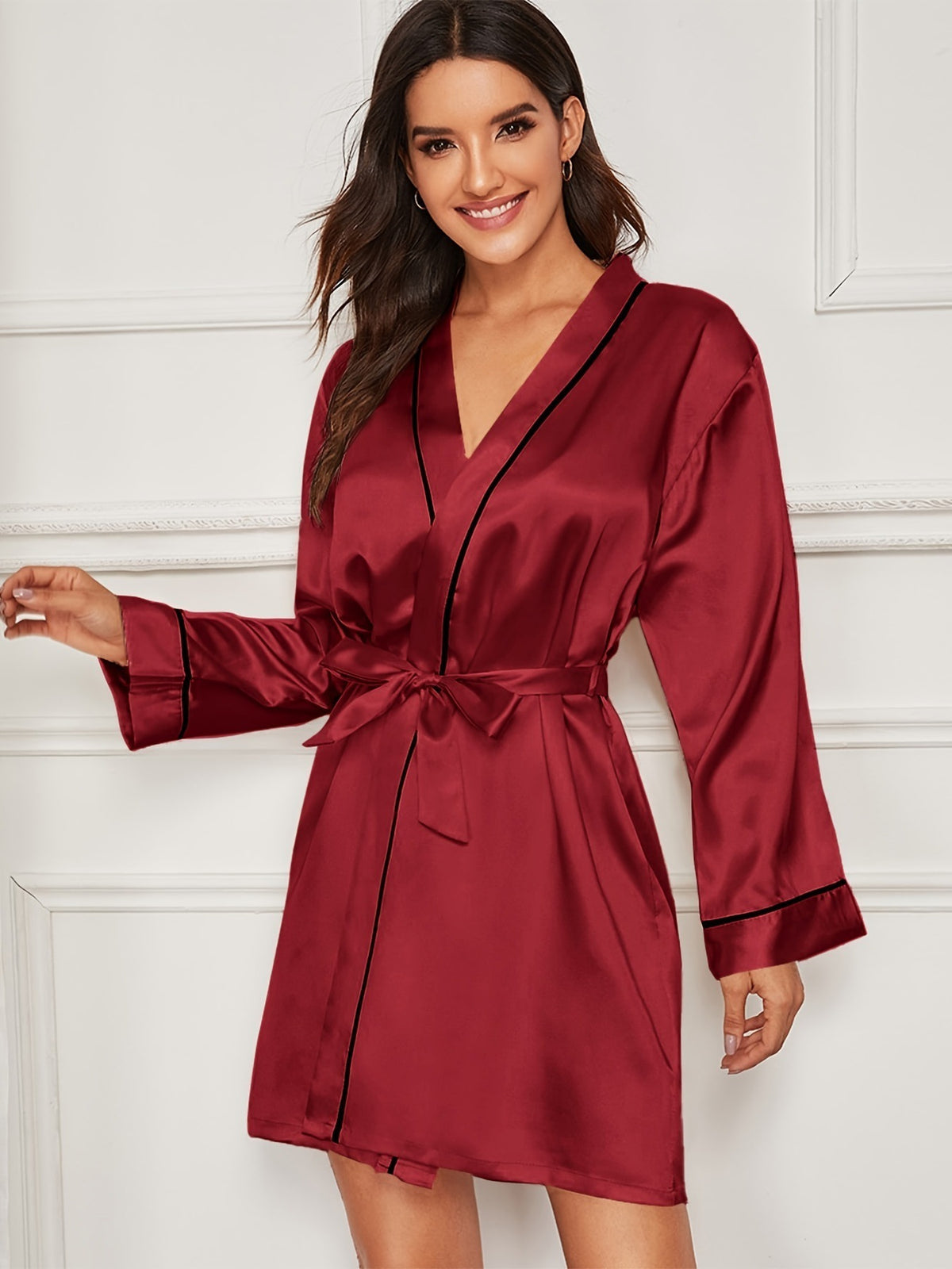 Women's Lapel Mid-length Pajamas Artificial Silk Sexy Home Wear