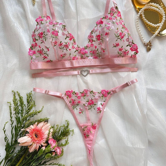 Fashion Rose Embroidered Heart-shaped Buckle Underwear Suit