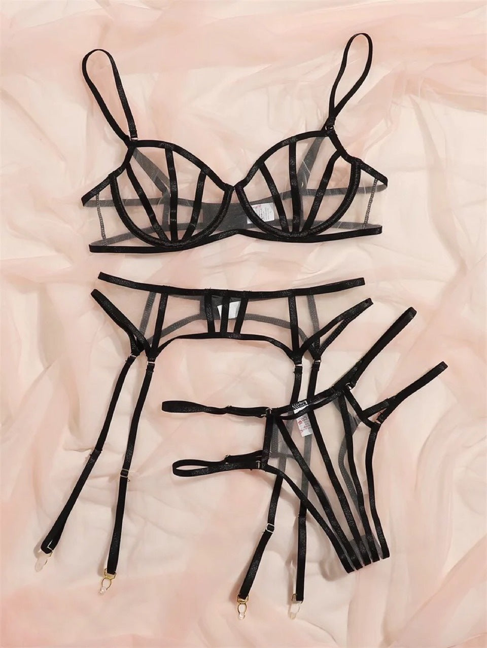 Craft Lace Mesh Underwear Gathering Three Piece Set
