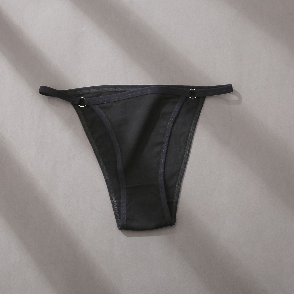 Women's Low Waist Ring Sexy Shorts