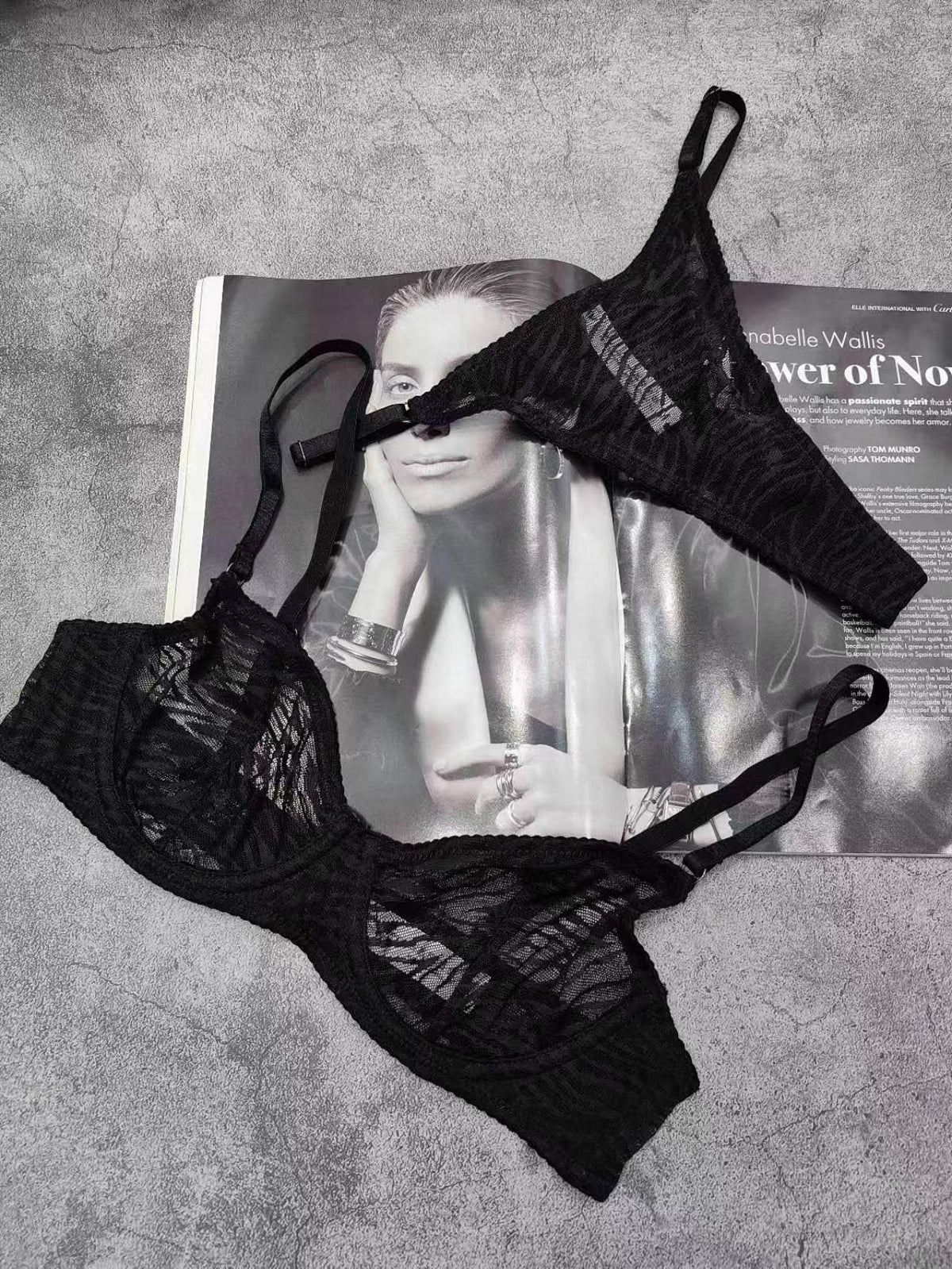 Sexy Big Chest Breast Contracting Bra Steel Ring Top Support Thong Bra Set