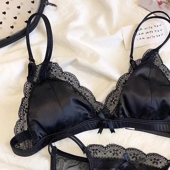 Women's French Lace Wireless Underwear Suit